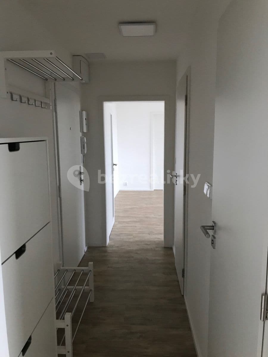 Prenájom bytu 3-izbový 60 m², Sulická, Praha, Praha Prenájom bytu 3-izbový 60 m², Sulická, Praha, Praha
