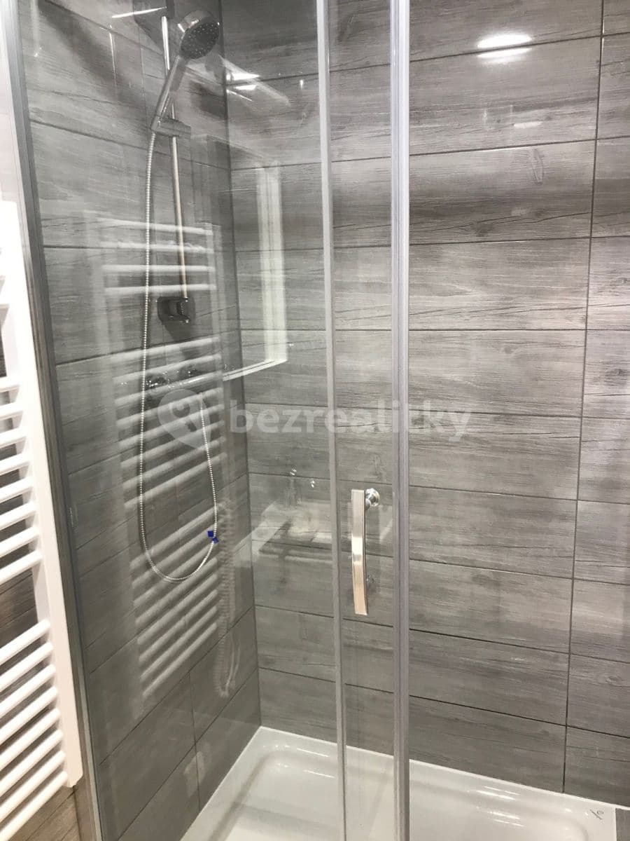 Prenájom bytu 3-izbový 60 m², Sulická, Praha, Praha Prenájom bytu 3-izbový 60 m², Sulická, Praha, Praha