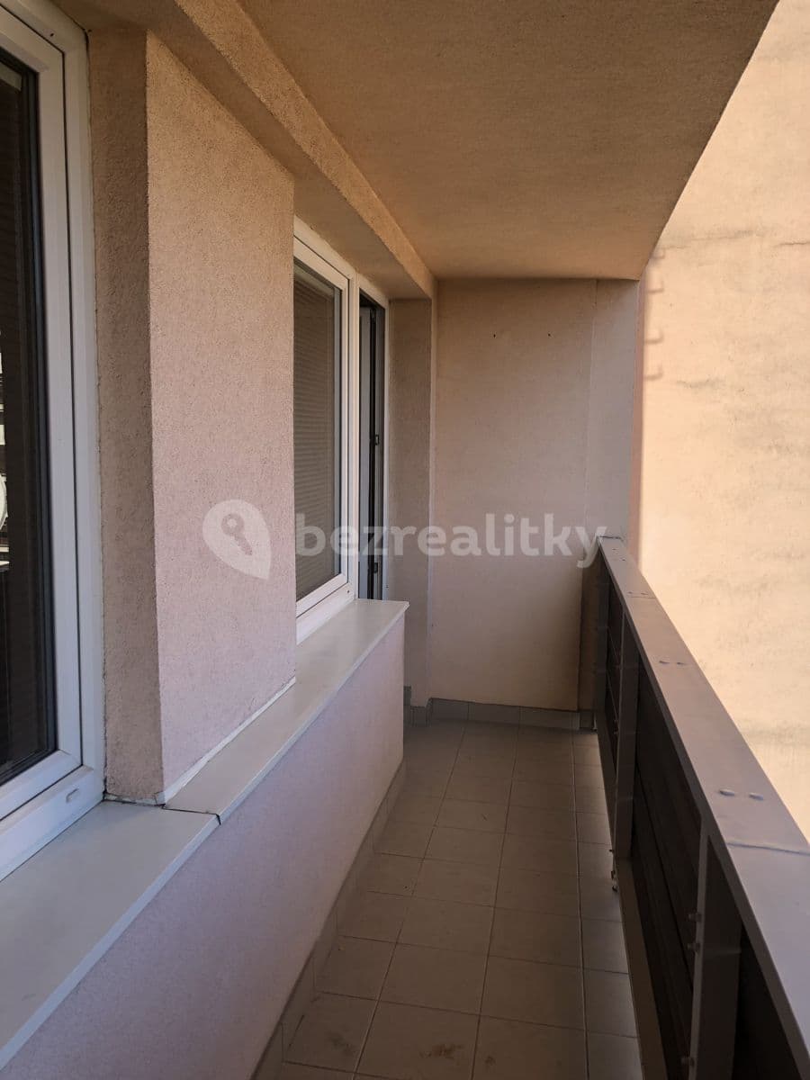 Prenájom bytu 2-izbový 42 m², Svojetická, Praha, Praha Prenájom bytu 2-izbový 42 m², Svojetická, Praha, Praha