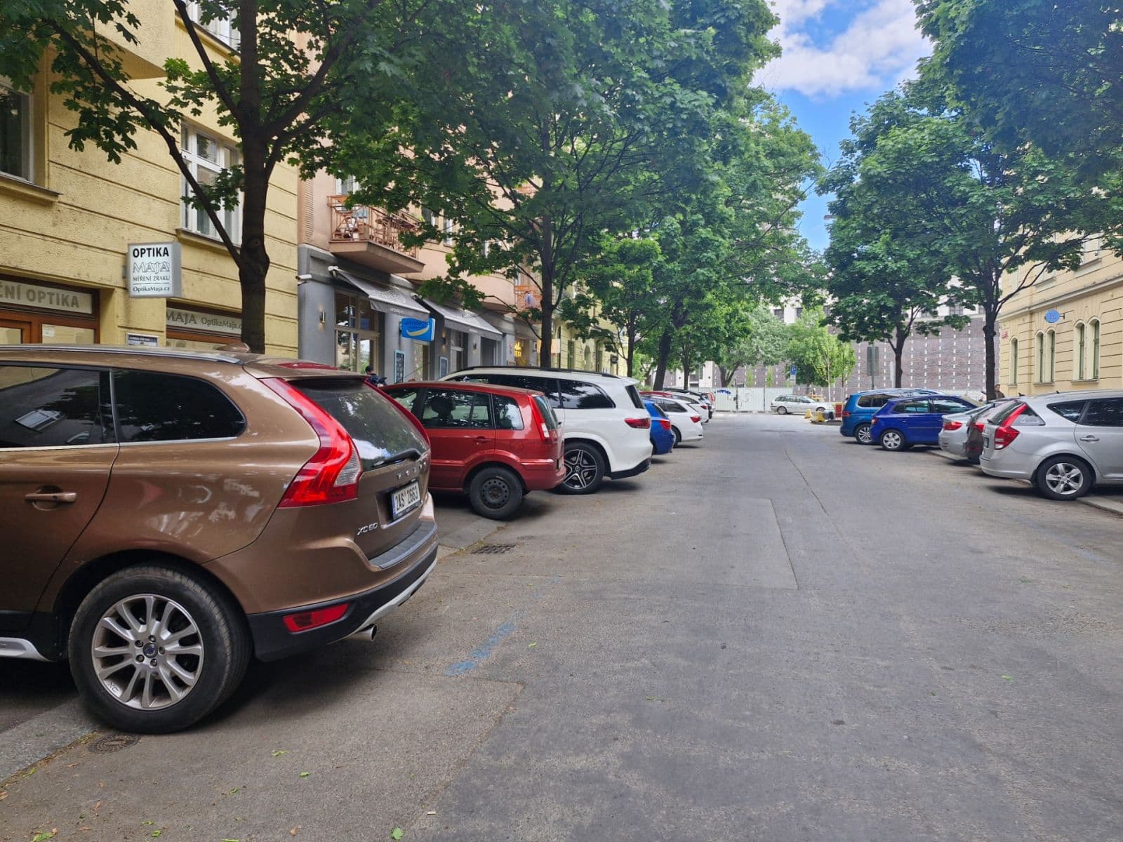 Prenájom bytu 1-izbový 48 m², Laubova, Praha, Praha Prenájom bytu 1-izbový 48 m², Laubova, Praha, Praha