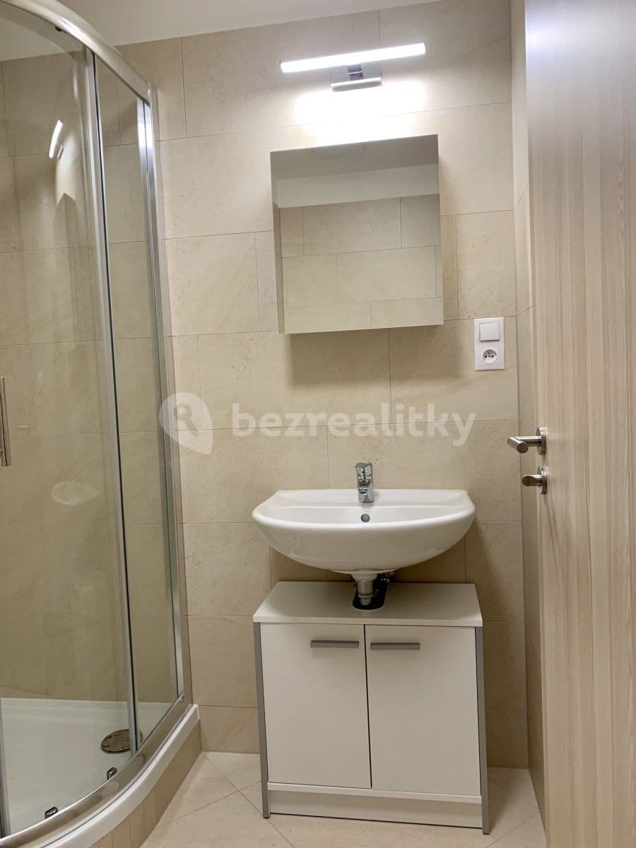 Prenájom bytu 2-izbový 52 m², Mantovská, Praha, Praha Prenájom bytu 2-izbový 52 m², Mantovská, Praha, Praha