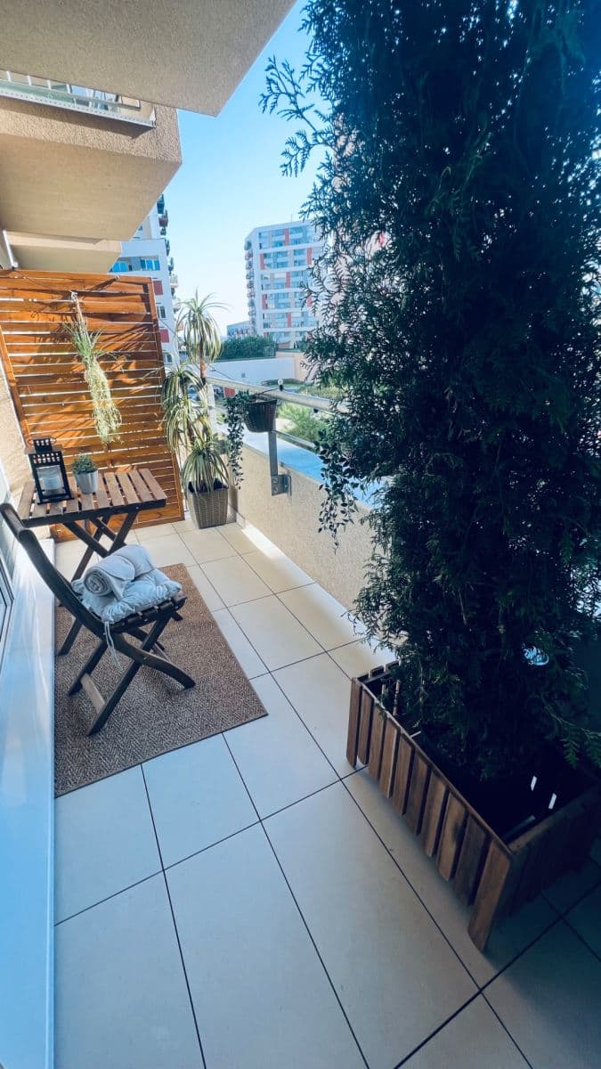 Prenájom bytu 2-izbový 52 m², Mantovská, Praha, Praha Prenájom bytu 2-izbový 52 m², Mantovská, Praha, Praha