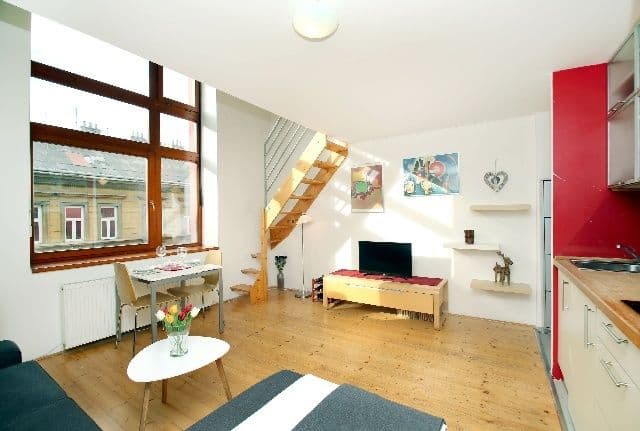 Prenájom bytu 2-izbový 45 m², Novákových, Praha, Praha Prenájom bytu 2-izbový 45 m², Novákových, Praha, Praha