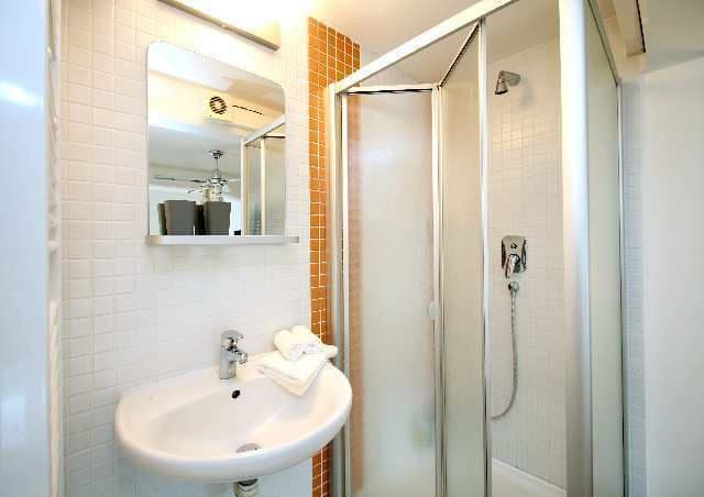 Prenájom bytu 2-izbový 45 m², Novákových, Praha, Praha Prenájom bytu 2-izbový 45 m², Novákových, Praha, Praha