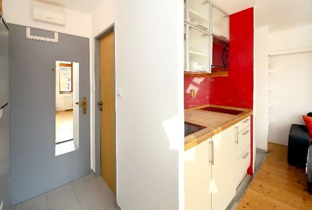 Prenájom bytu 2-izbový 45 m², Novákových, Praha, Praha Prenájom bytu 2-izbový 45 m², Novákových, Praha, Praha
