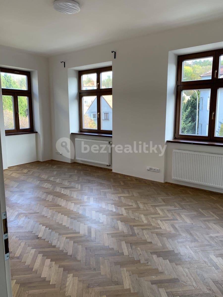 Prenájom bytu 4-izbový 126 m², Šmejkalova, Brno, Jihomoravský kraj Prenájom bytu 4-izbový 126 m², Šmejkalova, Brno, Jihomoravský kraj