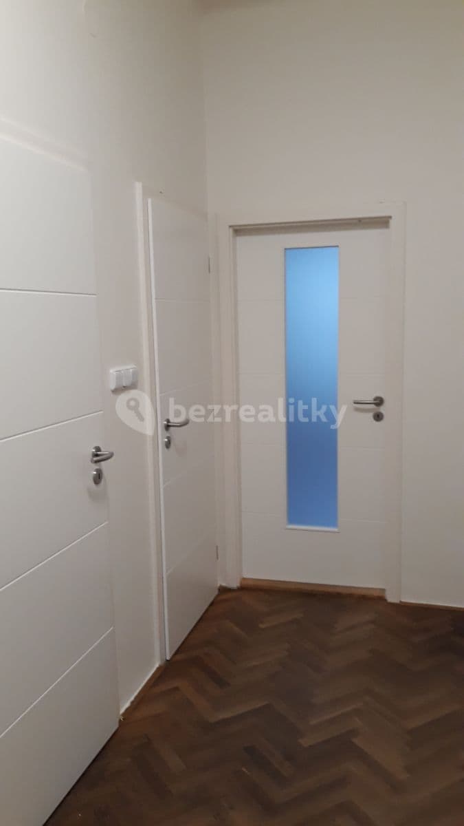 Prenájom bytu 4-izbový 126 m², Šmejkalova, Brno, Jihomoravský kraj Prenájom bytu 4-izbový 126 m², Šmejkalova, Brno, Jihomoravský kraj