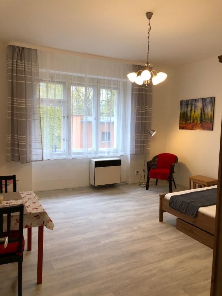 Prenájom bytu 1-izbový 35 m², Vršovická, Praha, Praha Prenájom bytu 1-izbový 35 m², Vršovická, Praha, Praha