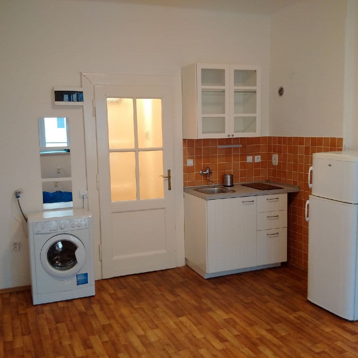 Prenájom bytu 1-izbový 25 m², V Nových Vokovicích, Praha, Praha Prenájom bytu 1-izbový 25 m², V Nových Vokovicích, Praha, Praha