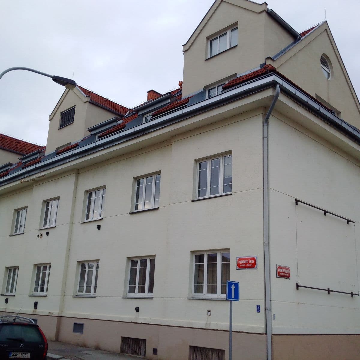 Prenájom bytu 1-izbový 25 m², V Nových Vokovicích, Praha, Praha Prenájom bytu 1-izbový 25 m², V Nových Vokovicích, Praha, Praha