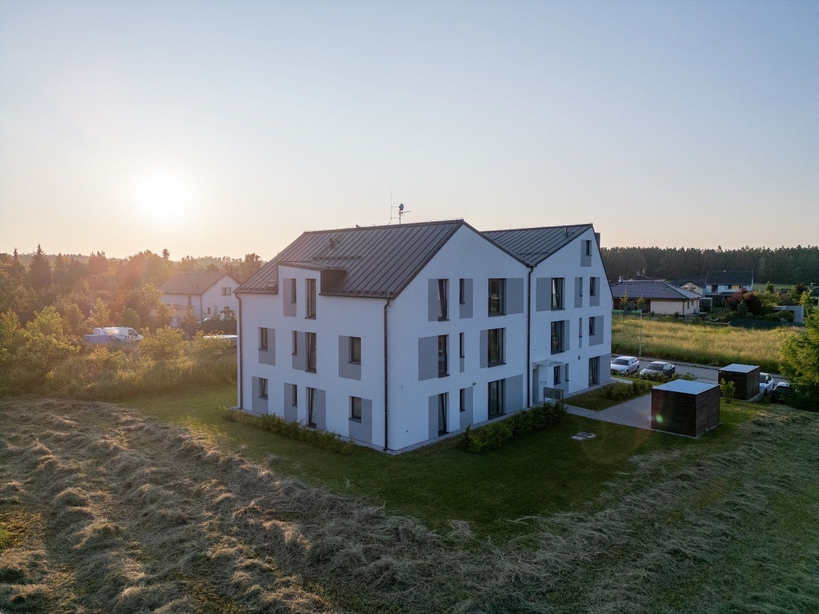 Prenájom bytu 2-izbový 44 m², Krátká, Doksy, Středočeský kraj Prenájom bytu 2-izbový 44 m², Krátká, Doksy, Středočeský kraj