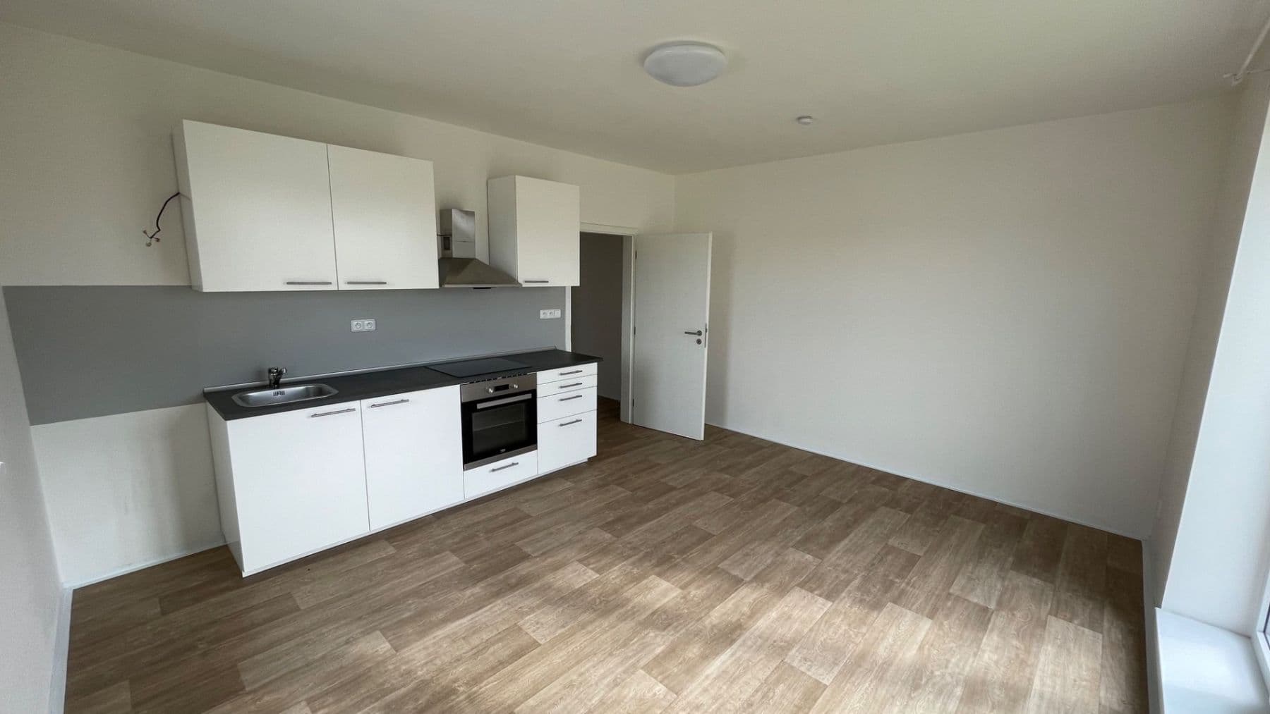 Prenájom bytu 2-izbový 44 m², Krátká, Doksy, Středočeský kraj Prenájom bytu 2-izbový 44 m², Krátká, Doksy, Středočeský kraj