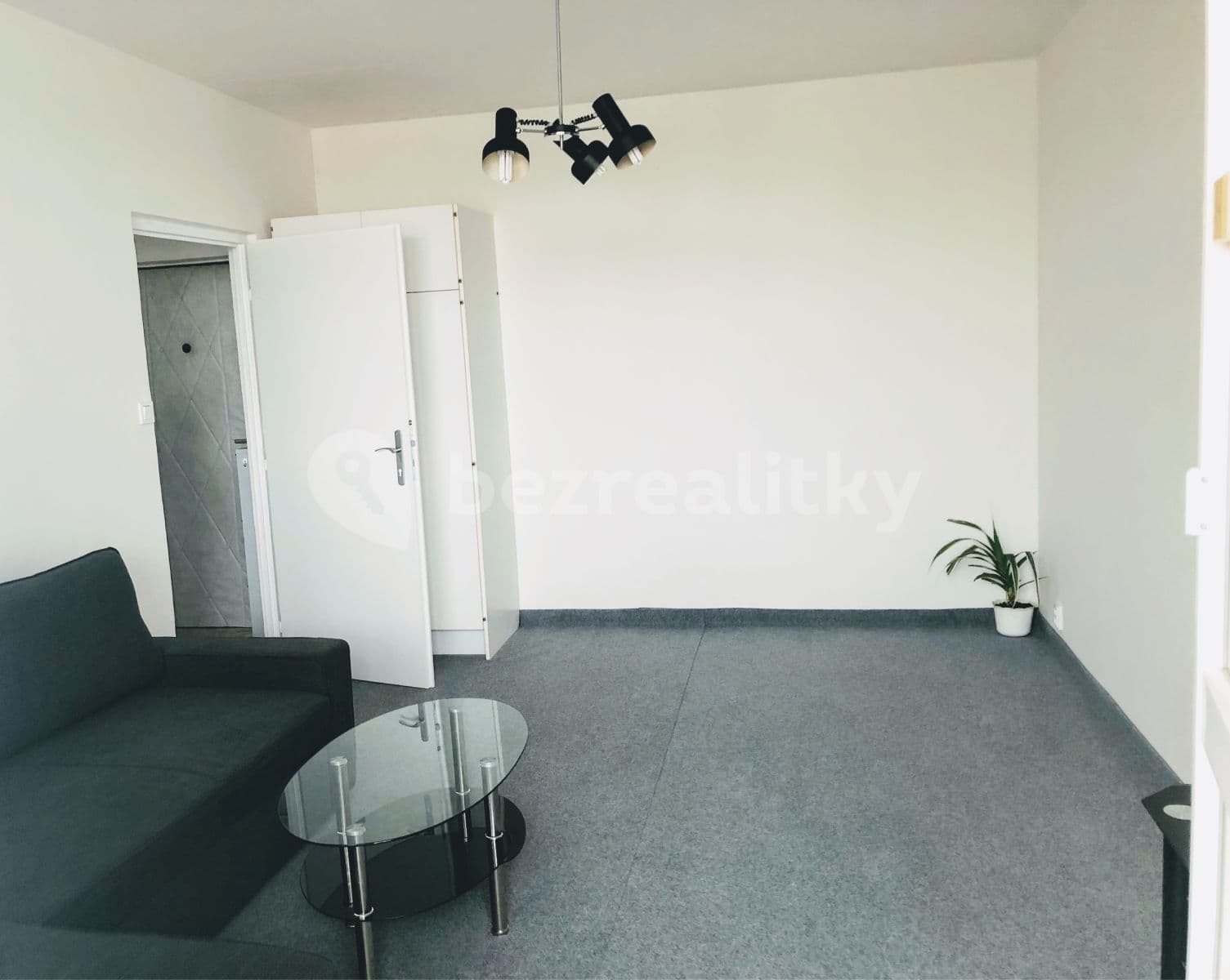 Prenájom bytu 1-izbový 33 m², Ulička, Brno, Jihomoravský kraj Prenájom bytu 1-izbový 33 m², Ulička, Brno, Jihomoravský kraj