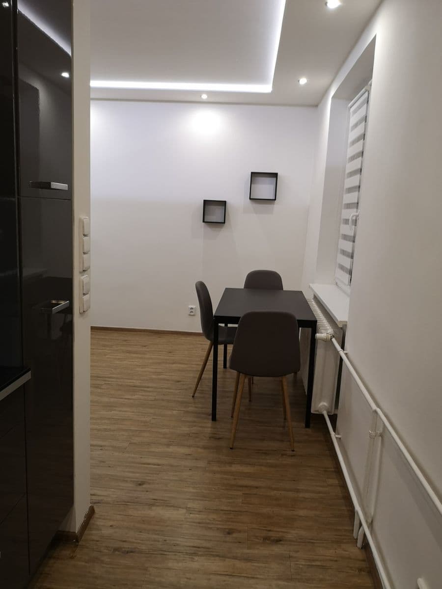 Prenájom bytu 2-izbový 53 m², Hartigova, Praha, Praha Prenájom bytu 2-izbový 53 m², Hartigova, Praha, Praha