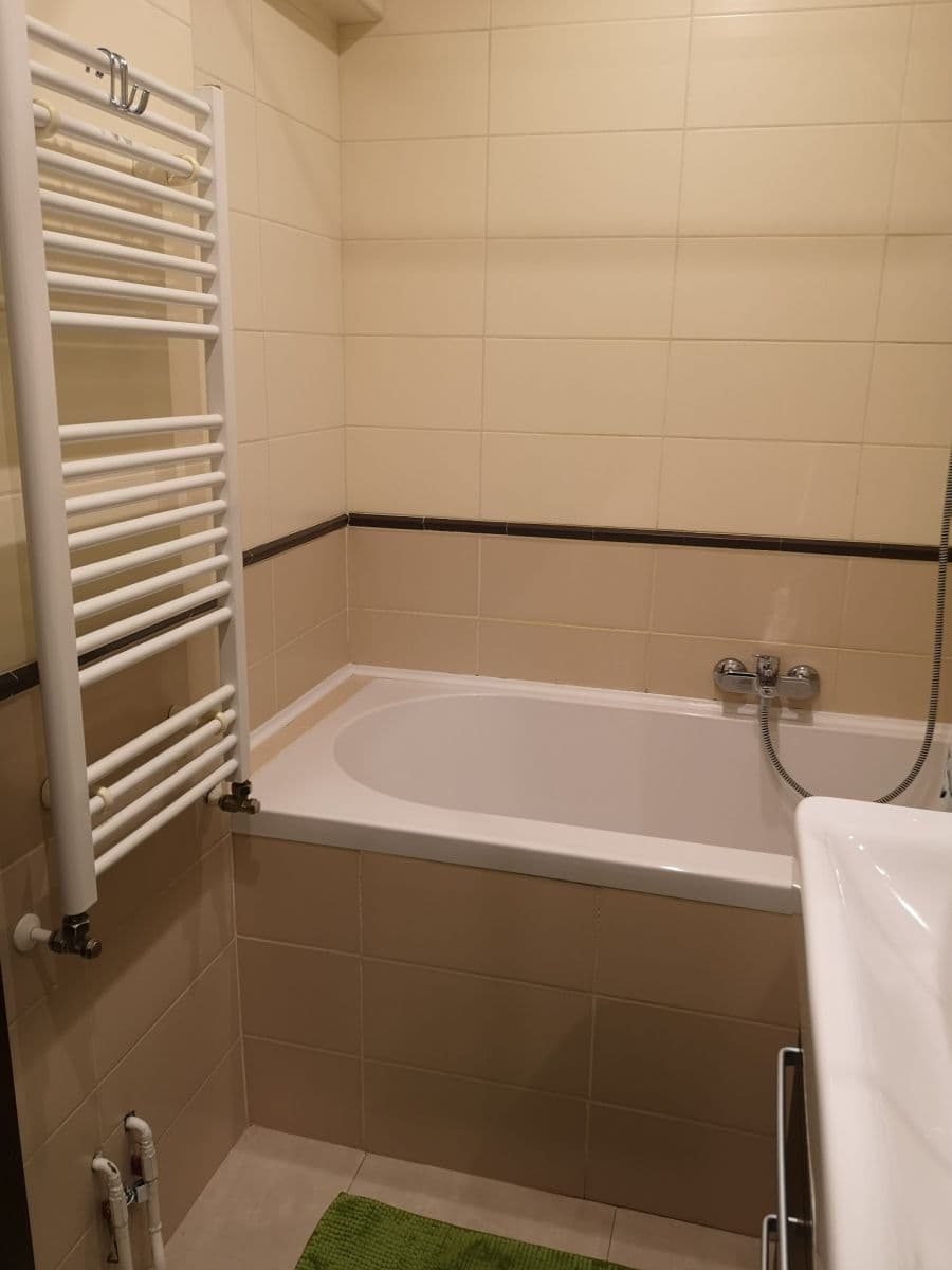 Prenájom bytu 2-izbový 53 m², Hartigova, Praha, Praha Prenájom bytu 2-izbový 53 m², Hartigova, Praha, Praha