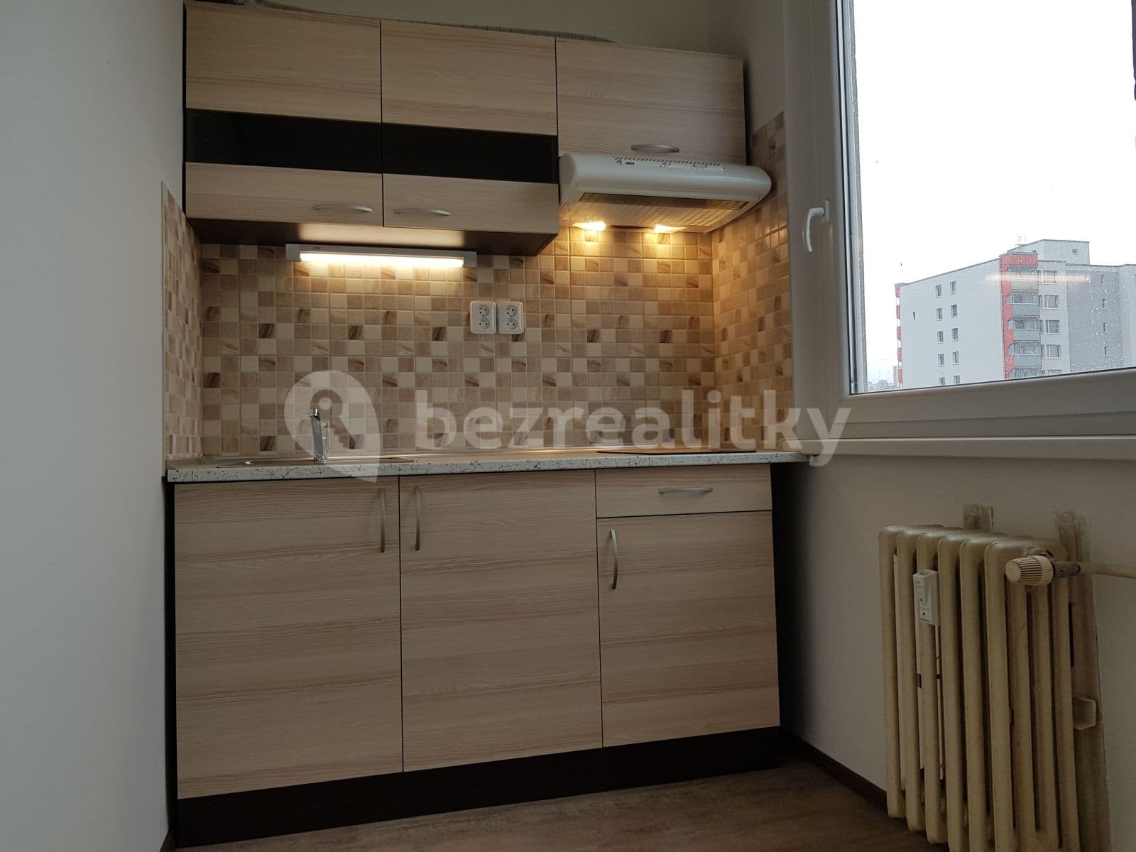 Prenájom bytu 1-izbový 32 m², Angelovova, Praha, Praha Prenájom bytu 1-izbový 32 m², Angelovova, Praha, Praha