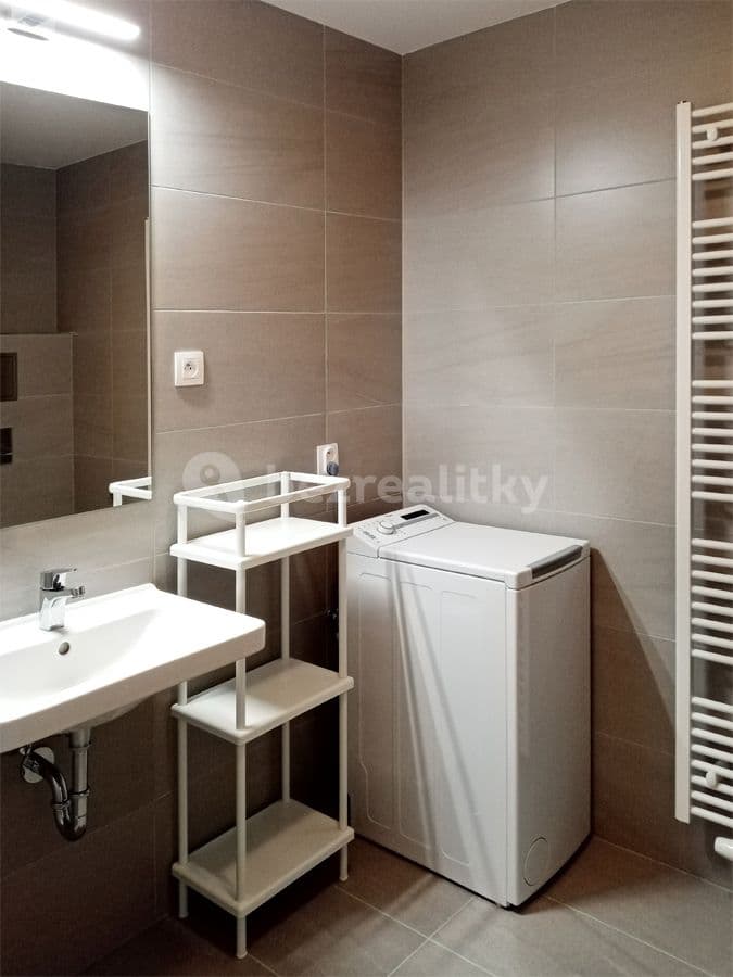 Prenájom bytu 1-izbový 34 m², Moravcových, Praha, Praha Prenájom bytu 1-izbový 34 m², Moravcových, Praha, Praha