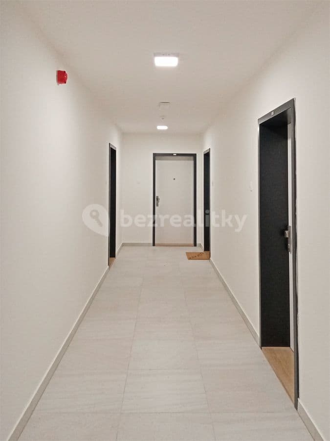 Prenájom bytu 1-izbový 34 m², Moravcových, Praha, Praha Prenájom bytu 1-izbový 34 m², Moravcových, Praha, Praha