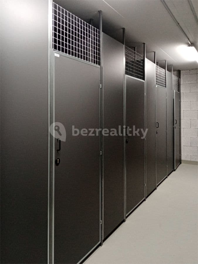 Prenájom bytu 1-izbový 34 m², Moravcových, Praha, Praha Prenájom bytu 1-izbový 34 m², Moravcových, Praha, Praha