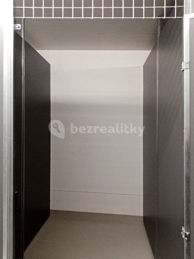 Prenájom bytu 1-izbový 34 m², Moravcových, Praha, Praha Prenájom bytu 1-izbový 34 m², Moravcových, Praha, Praha