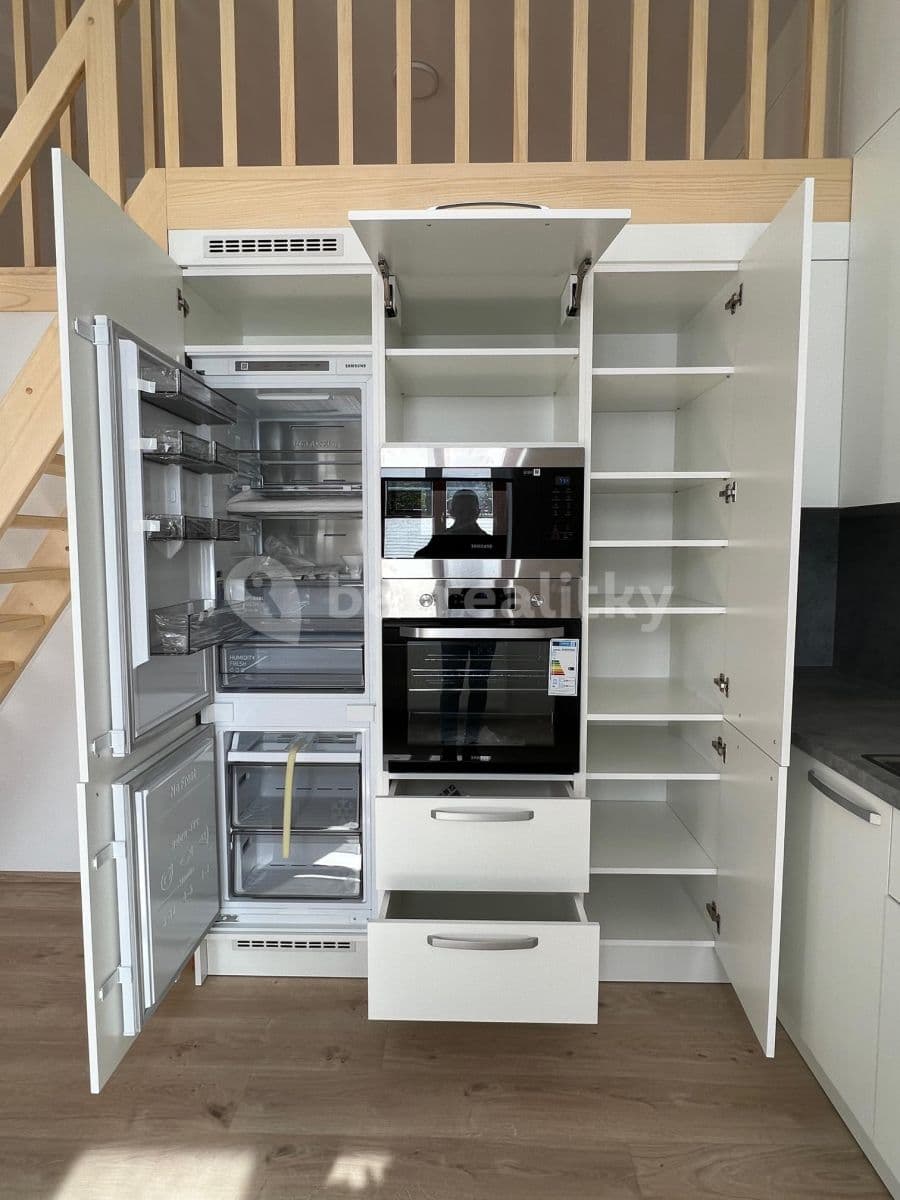 Prenájom bytu 2-izbový 67 m², Hálkova, Humpolec, Kraj Vysočina Prenájom bytu 2-izbový 67 m², Hálkova, Humpolec, Kraj Vysočina