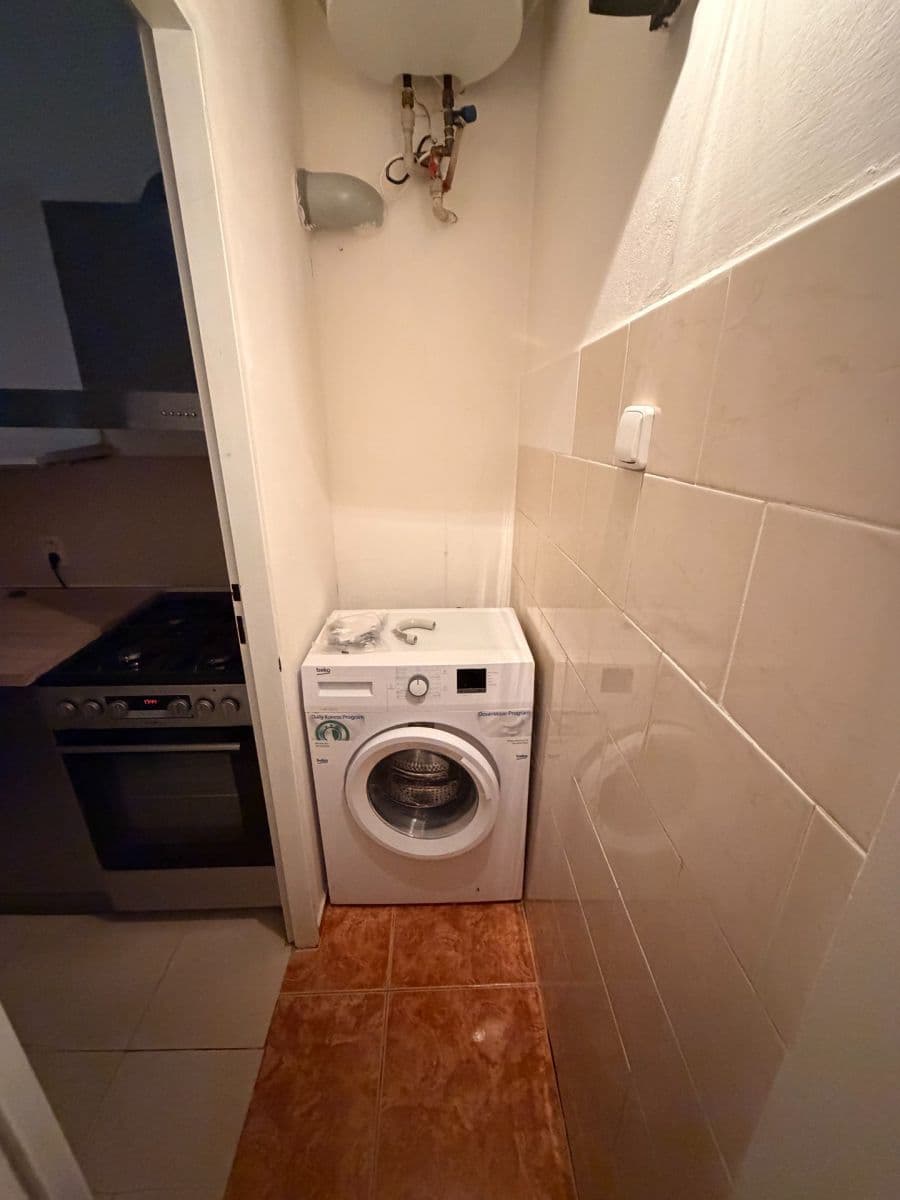 Prenájom bytu 2-izbový 55 m², Kandertova, Praha, Praha Prenájom bytu 2-izbový 55 m², Kandertova, Praha, Praha
