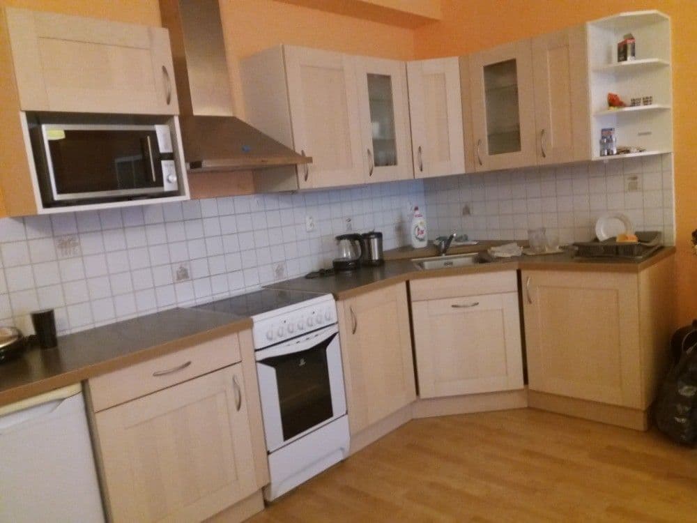 Prenájom bytu 2-izbový 42 m², Jiráskova, Benešov, Středočeský kraj Prenájom bytu 2-izbový 42 m², Jiráskova, Benešov, Středočeský kraj