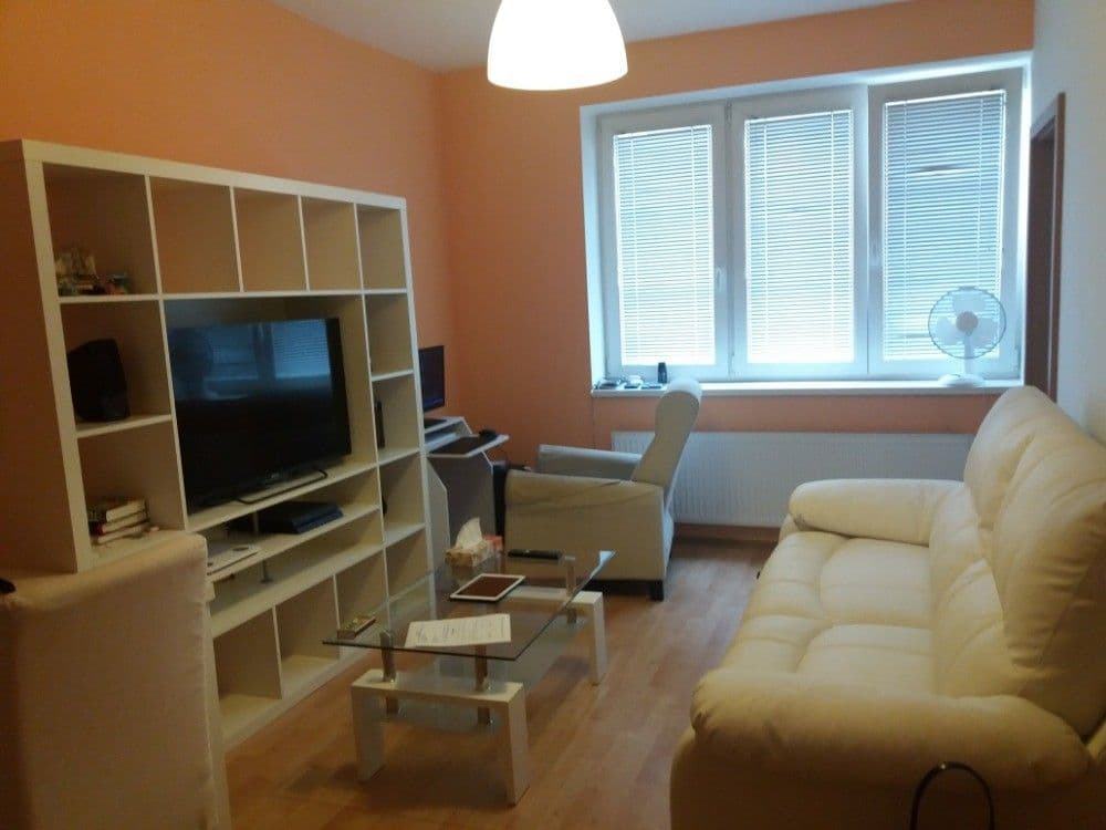 Prenájom bytu 2-izbový 42 m², Jiráskova, Benešov, Středočeský kraj Prenájom bytu 2-izbový 42 m², Jiráskova, Benešov, Středočeský kraj