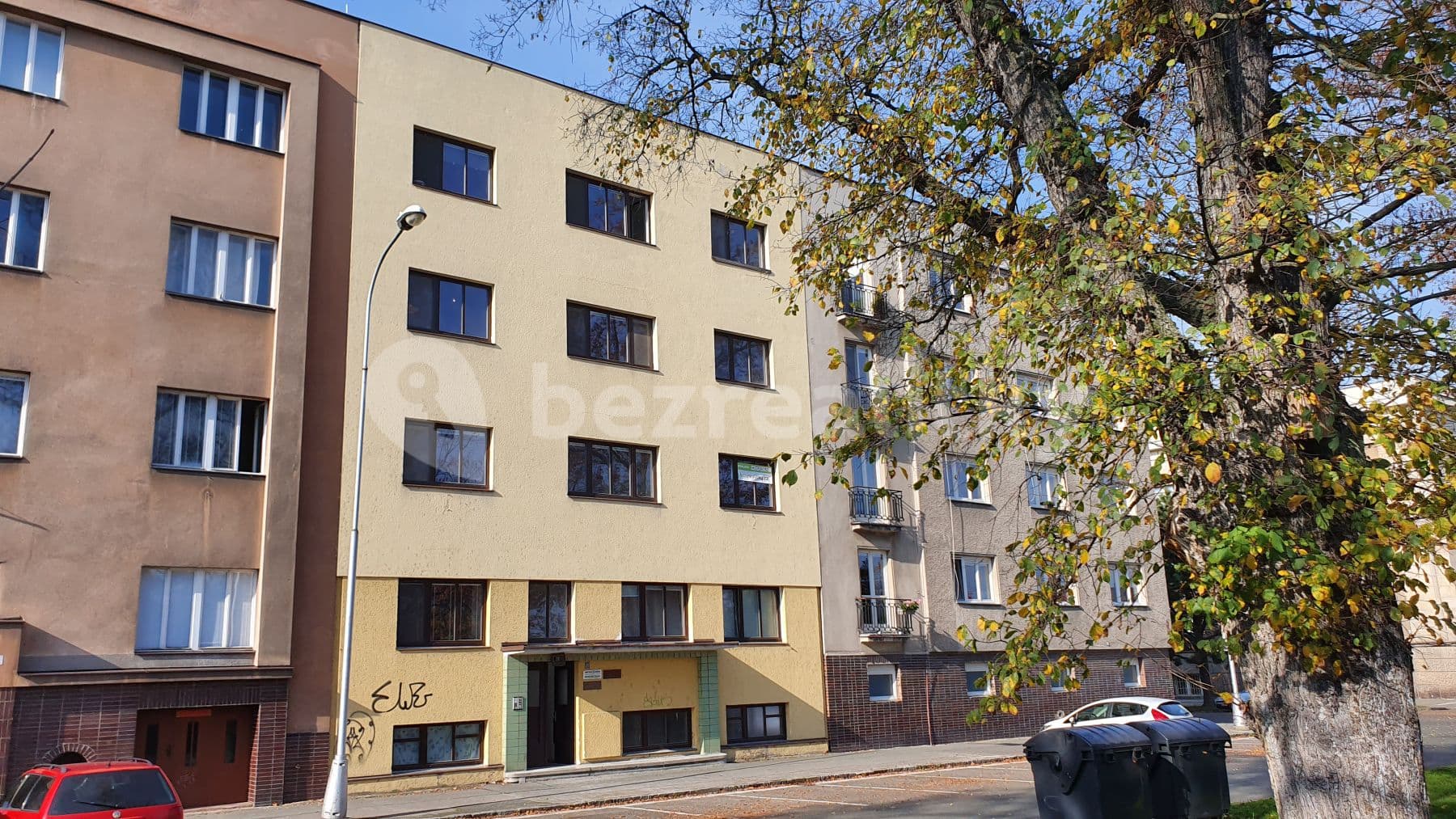 Prenájom bytu 70 m², Smetanovo nábřeží, Hradec Králové, Královéhradecký kraj Prenájom bytu 70 m², Smetanovo nábřeží, Hradec Králové, Královéhradecký kraj