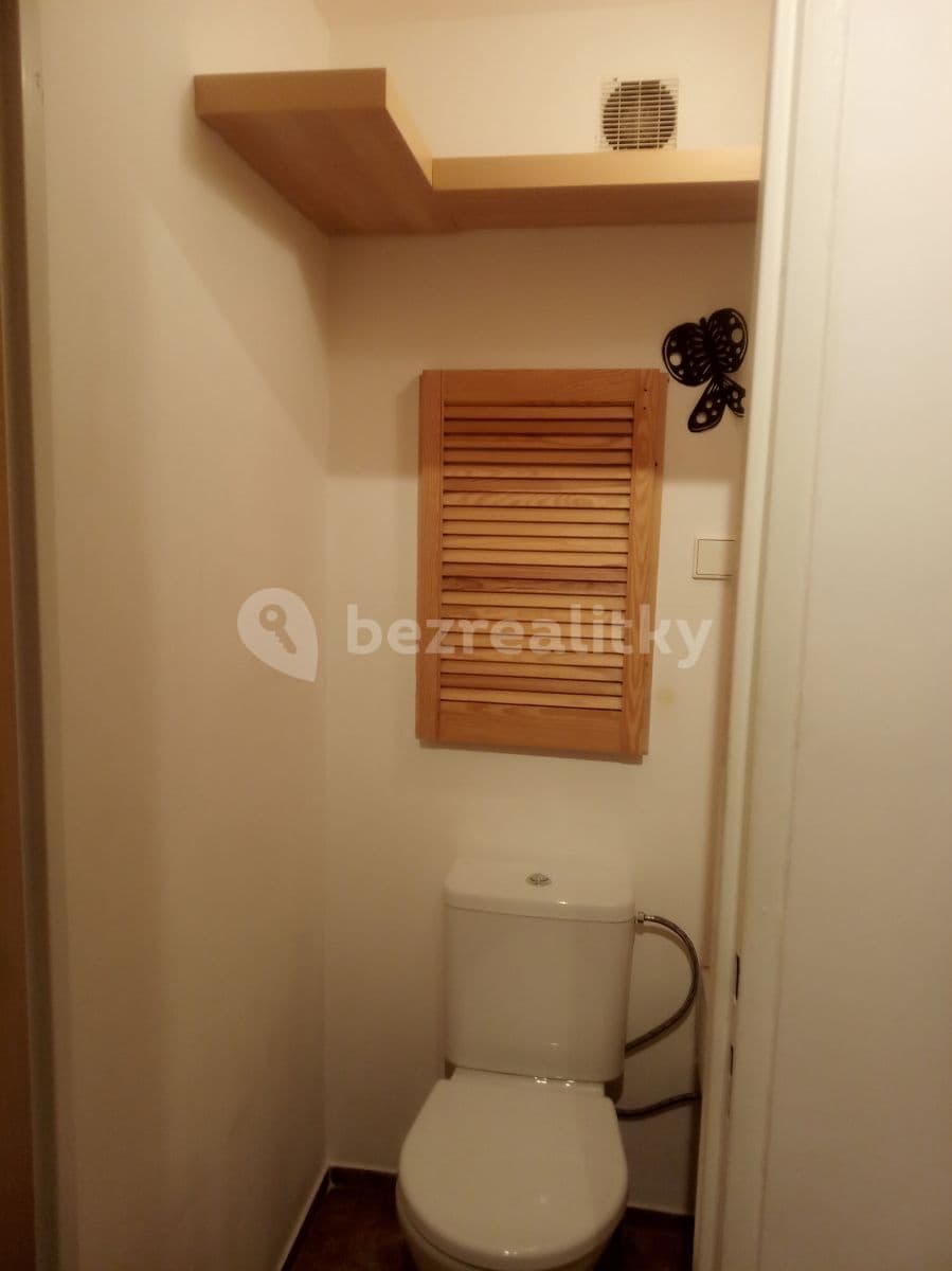 Prenájom bytu 1-izbový 30 m², Květnového vítězství, Praha, Praha Prenájom bytu 1-izbový 30 m², Květnového vítězství, Praha, Praha