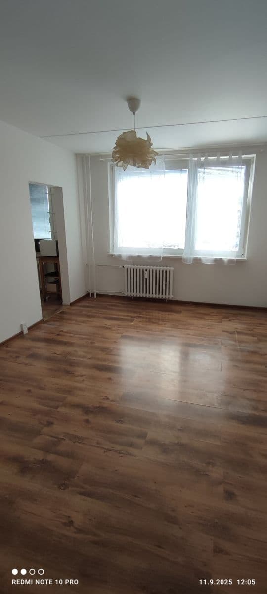 Prenájom bytu 1-izbový 30 m², Květnového vítězství, Praha, Praha Prenájom bytu 1-izbový 30 m², Květnového vítězství, Praha, Praha