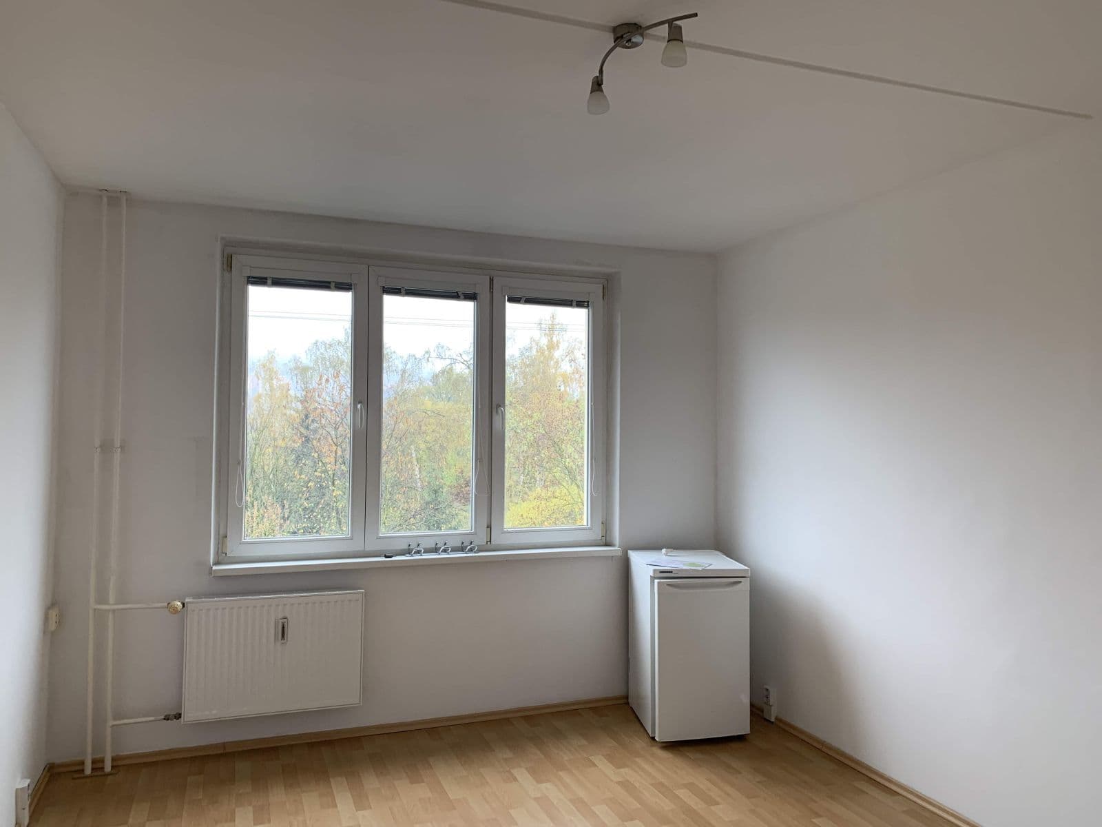 Prenájom bytu Garsoniéra 20 m², Lomená, Karlovy Vary, Karlovarský kraj Prenájom bytu Garsoniéra 20 m², Lomená, Karlovy Vary, Karlovarský kraj