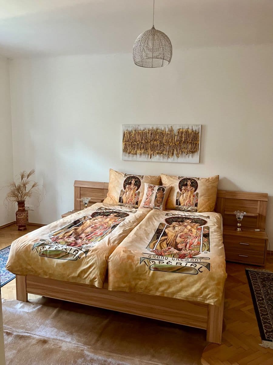 Prenájom bytu 2-izbový 53 m², Pod Zvonařkou, Praha, Praha Prenájom bytu 2-izbový 53 m², Pod Zvonařkou, Praha, Praha