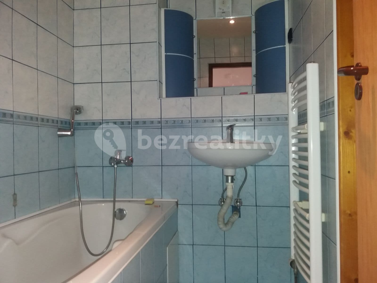 Prenájom bytu 1-izbový 40 m², Wolfganga Amadea Mozarta, Most, Ústecký kraj Prenájom bytu 1-izbový 40 m², Wolfganga Amadea Mozarta, Most, Ústecký kraj