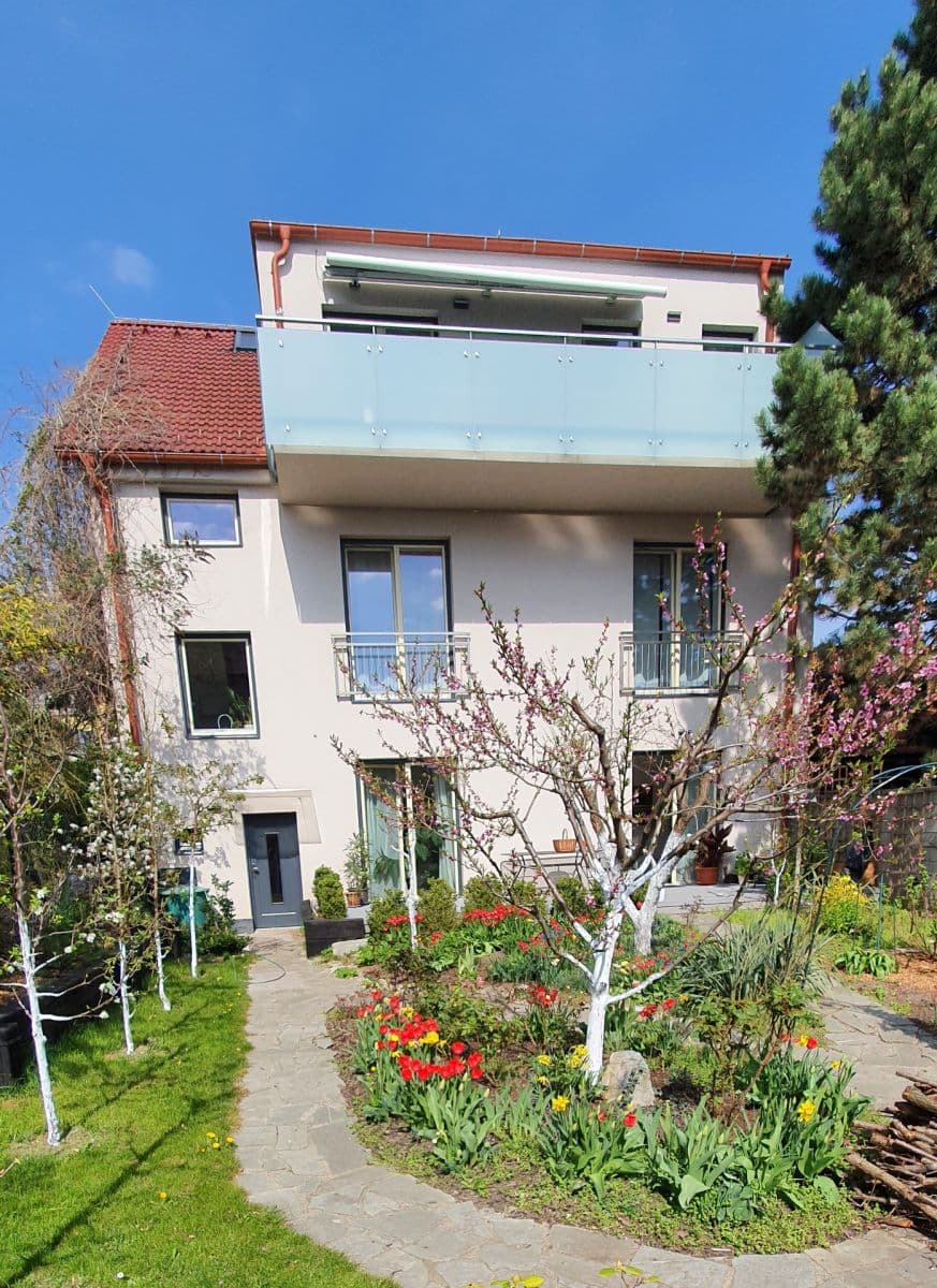 Prenájom bytu 3-izbový 76 m², Na Hlinách, Praha, Praha Prenájom bytu 3-izbový 76 m², Na Hlinách, Praha, Praha