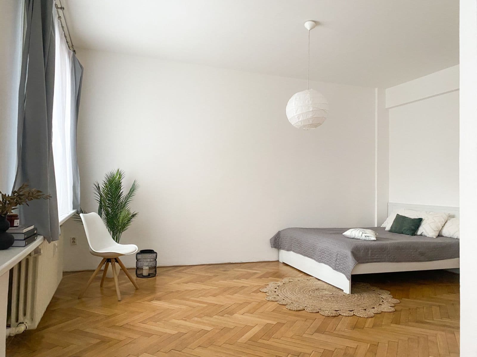 Prenájom bytu 1-izbový 47 m², Stroupežnického, Praha, Praha Prenájom bytu 1-izbový 47 m², Stroupežnického, Praha, Praha