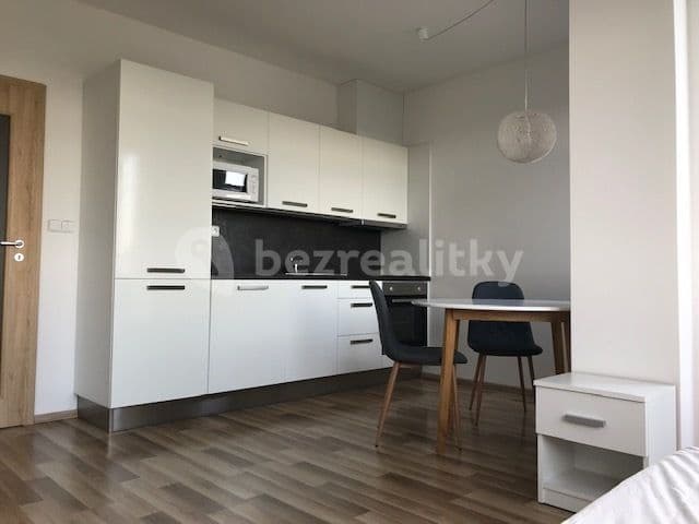 Prenájom bytu 1-izbový 31 m², Oty Bubeníčka, Praha, Praha Prenájom bytu 1-izbový 31 m², Oty Bubeníčka, Praha, Praha