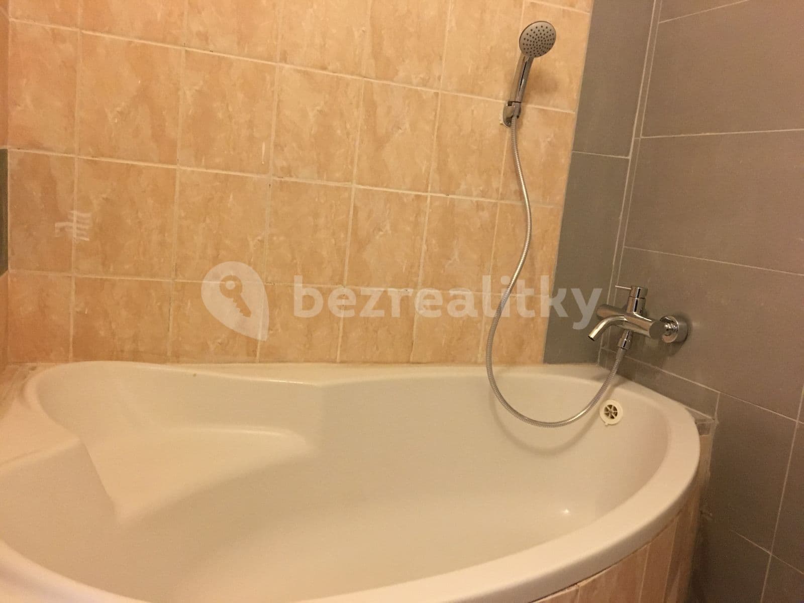 Prenájom bytu 3-izbový 73 m², Lidická, Mutějovice, Středočeský kraj Prenájom bytu 3-izbový 73 m², Lidická, Mutějovice, Středočeský kraj