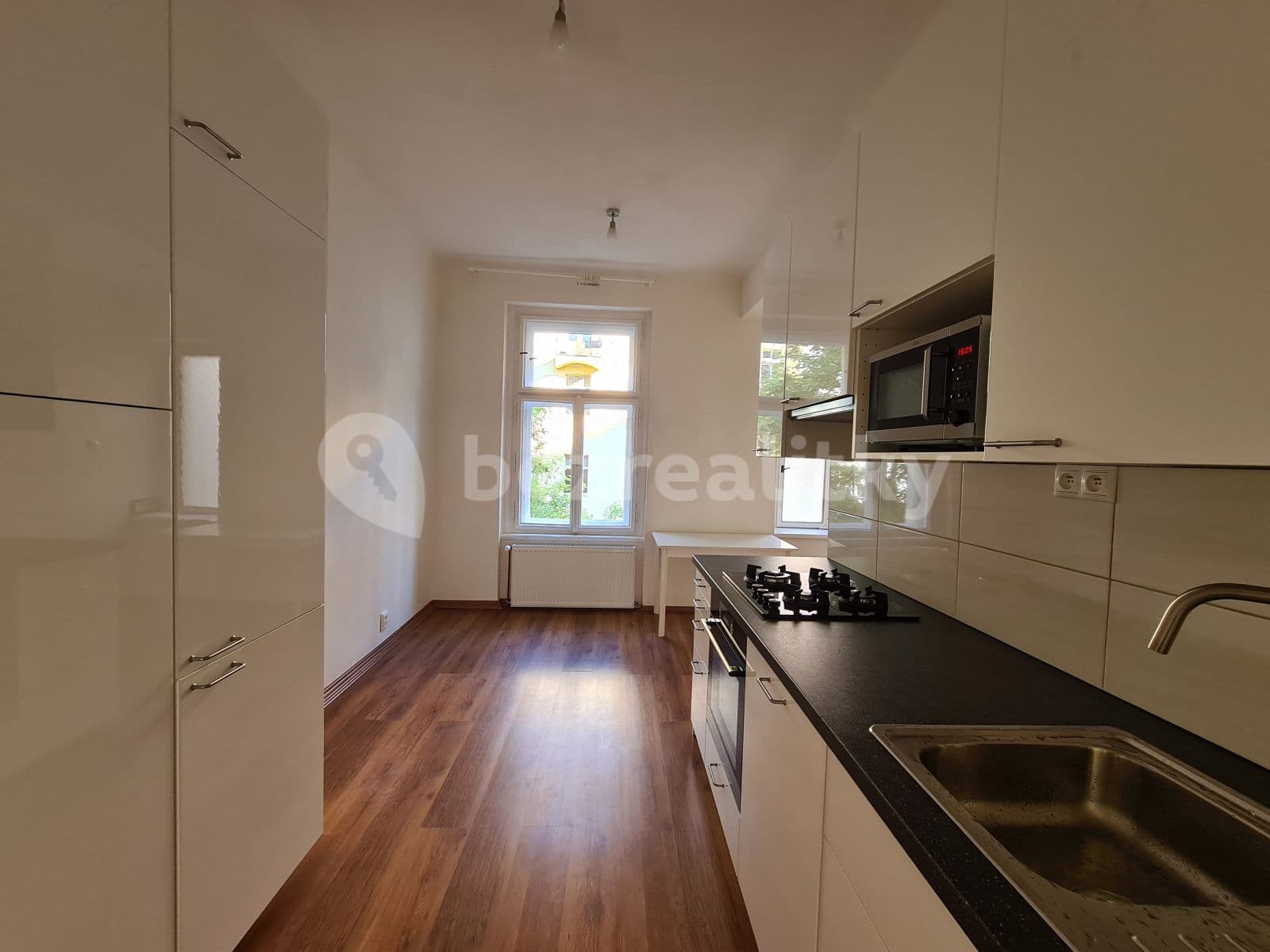 Prenájom bytu 2-izbový 53 m², Víta Nejedlého, Praha, Praha Prenájom bytu 2-izbový 53 m², Víta Nejedlého, Praha, Praha