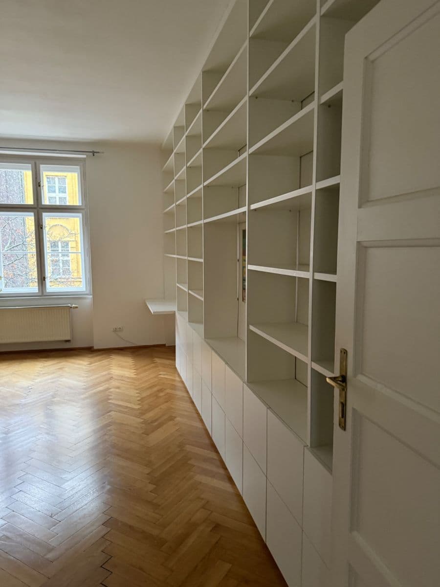 Prenájom bytu 2-izbový 60 m², Křížkovského, Praha, Praha Prenájom bytu 2-izbový 60 m², Křížkovského, Praha, Praha