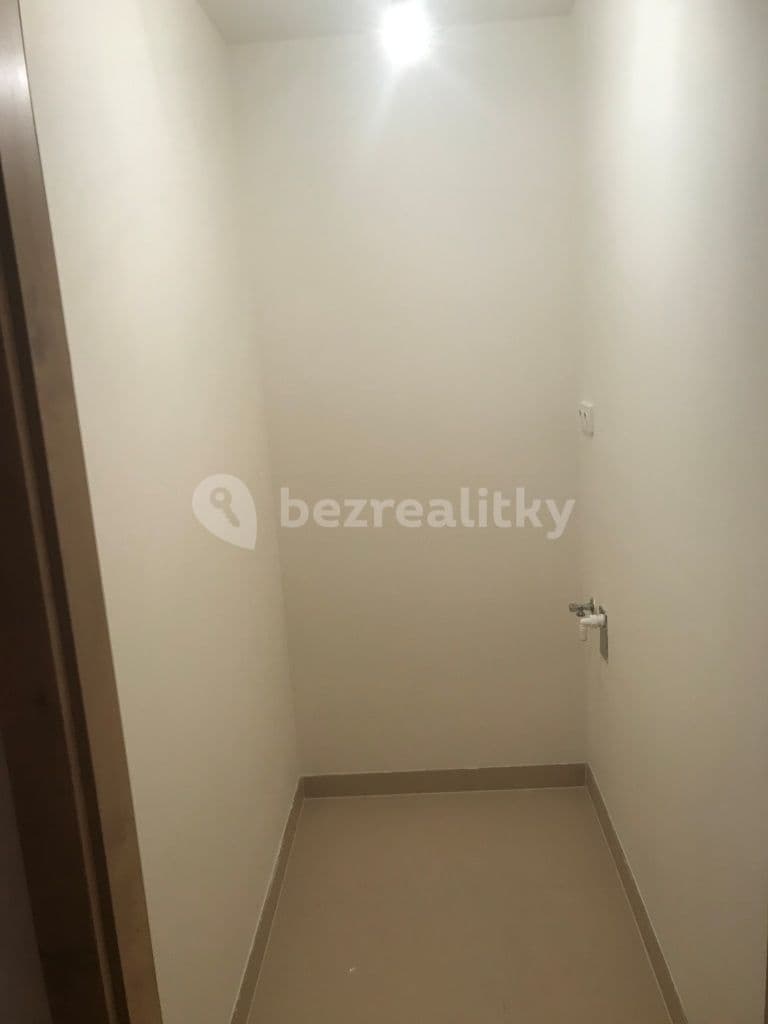 Prenájom bytu 2-izbový 49 m², Prachnerova, Praha, Praha Prenájom bytu 2-izbový 49 m², Prachnerova, Praha, Praha
