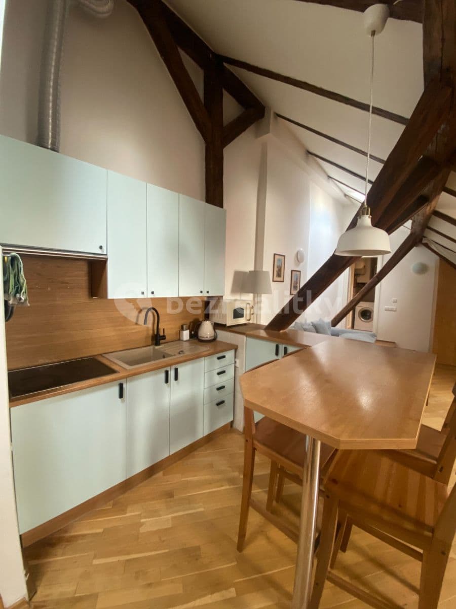 Prenájom bytu 1-izbový 49 m², Petrská, Praha, Praha Prenájom bytu 1-izbový 49 m², Petrská, Praha, Praha