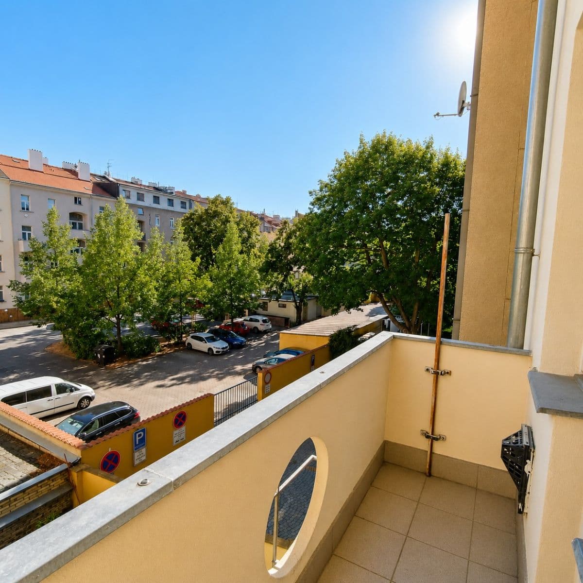 Prenájom bytu 2-izbový 45 m², Bulharská, Praha, Praha Prenájom bytu 2-izbový 45 m², Bulharská, Praha, Praha