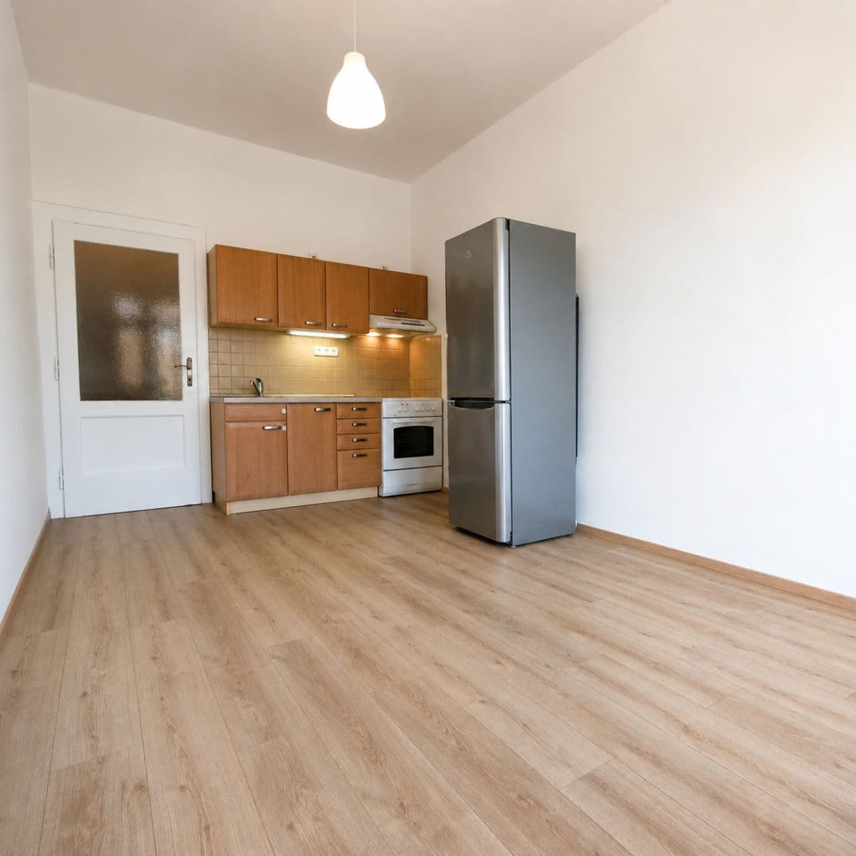 Prenájom bytu 2-izbový 45 m², Bulharská, Praha, Praha Prenájom bytu 2-izbový 45 m², Bulharská, Praha, Praha