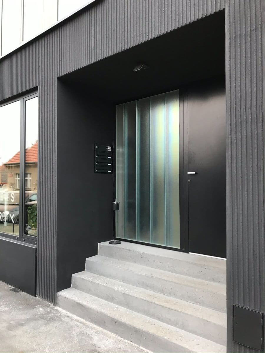 Prenájom bytu 1-izbový 37 m², Na Pecích, Praha, Praha Prenájom bytu 1-izbový 37 m², Na Pecích, Praha, Praha