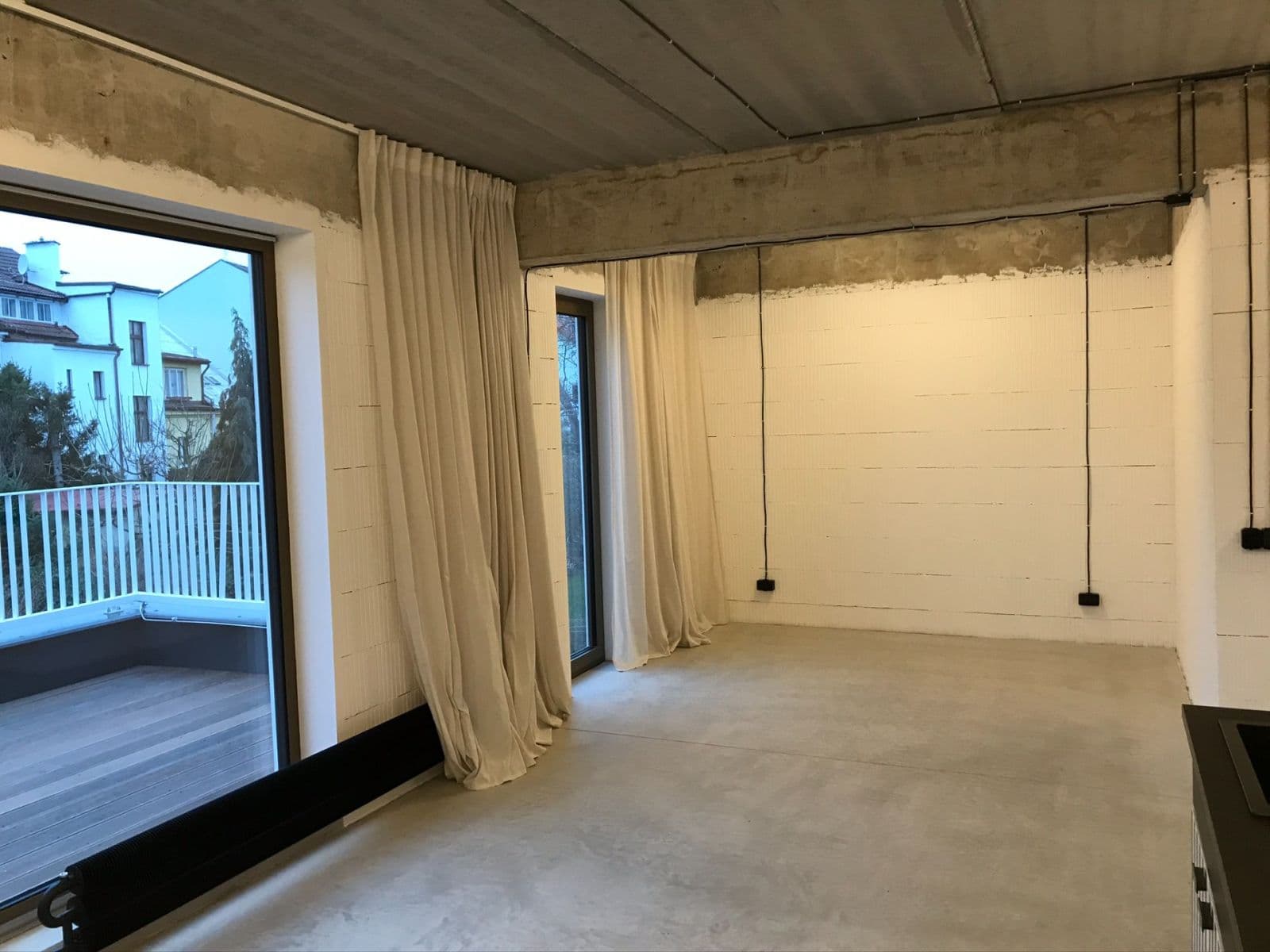 Prenájom bytu 1-izbový 37 m², Na Pecích, Praha, Praha Prenájom bytu 1-izbový 37 m², Na Pecích, Praha, Praha