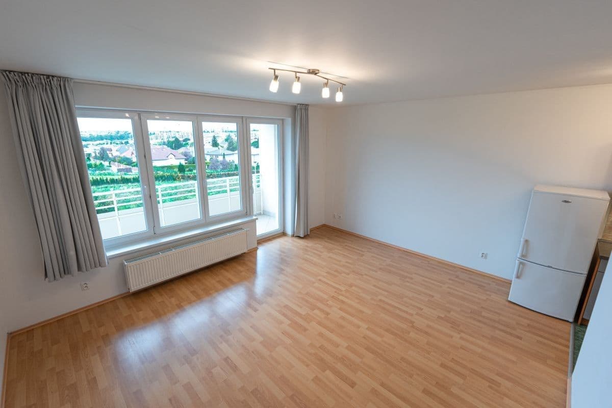 Prenájom bytu 1-izbový 37 m², Přeučilova, Praha, Praha Prenájom bytu 1-izbový 37 m², Přeučilova, Praha, Praha
