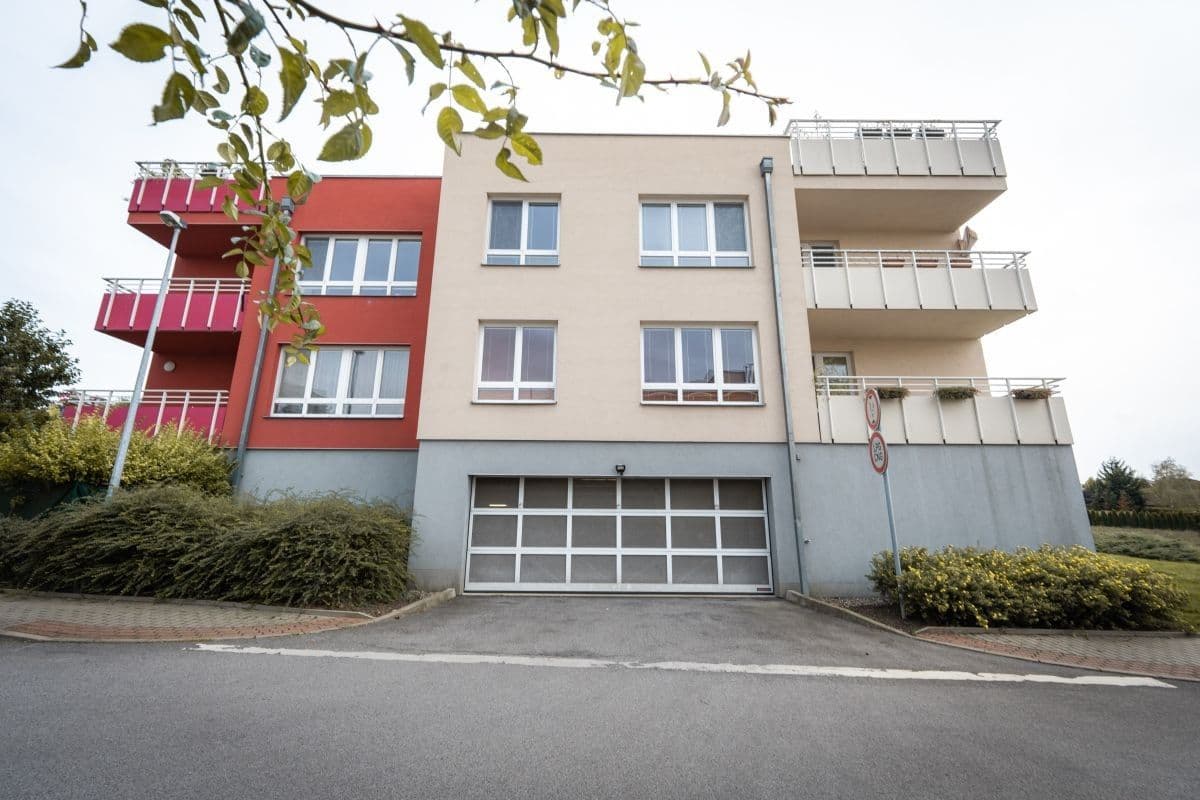Prenájom bytu 1-izbový 37 m², Přeučilova, Praha, Praha Prenájom bytu 1-izbový 37 m², Přeučilova, Praha, Praha