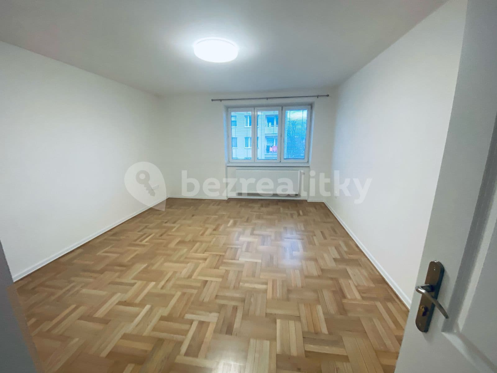 Prenájom bytu 2-izbový 70 m², Za Poštou, Olomouc, Olomoucký kraj Prenájom bytu 2-izbový 70 m², Za Poštou, Olomouc, Olomoucký kraj