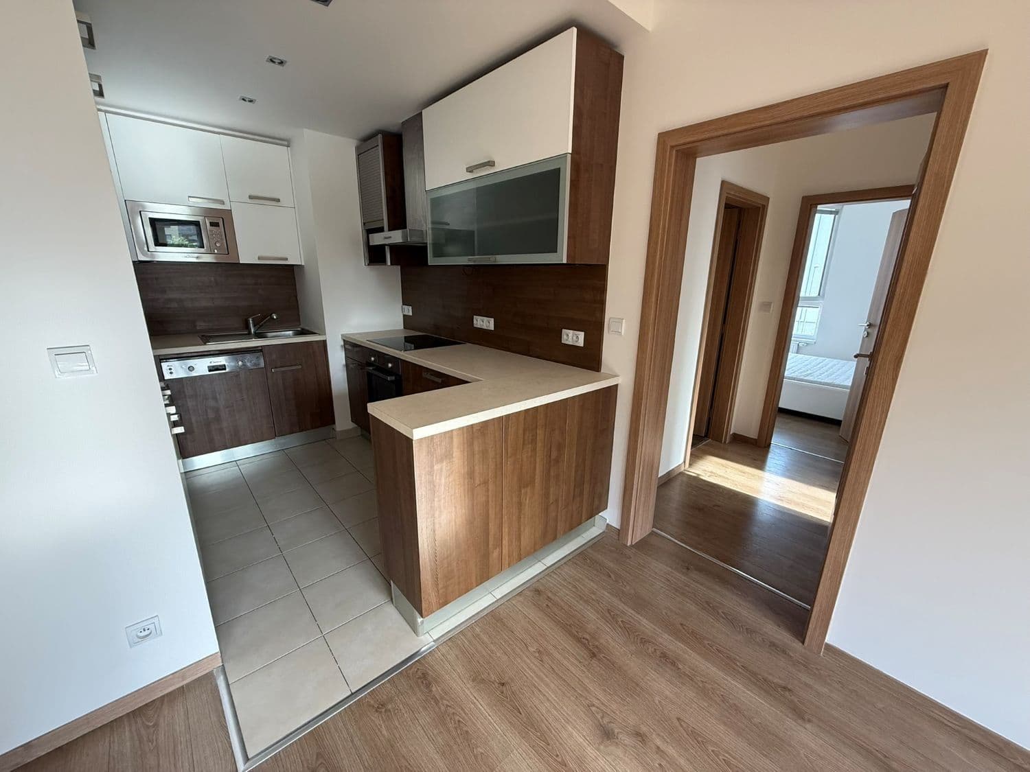 Prenájom bytu 3-izbový 79 m², Bermanova, Praha, Praha Prenájom bytu 3-izbový 79 m², Bermanova, Praha, Praha